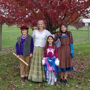 Meet your Posher, Alba